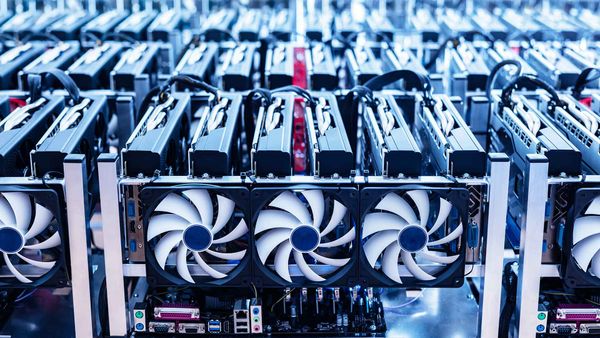 Bitcoin Miner CleanSpark Purchases Four Mining Facilities, Set to Double Hash Rate